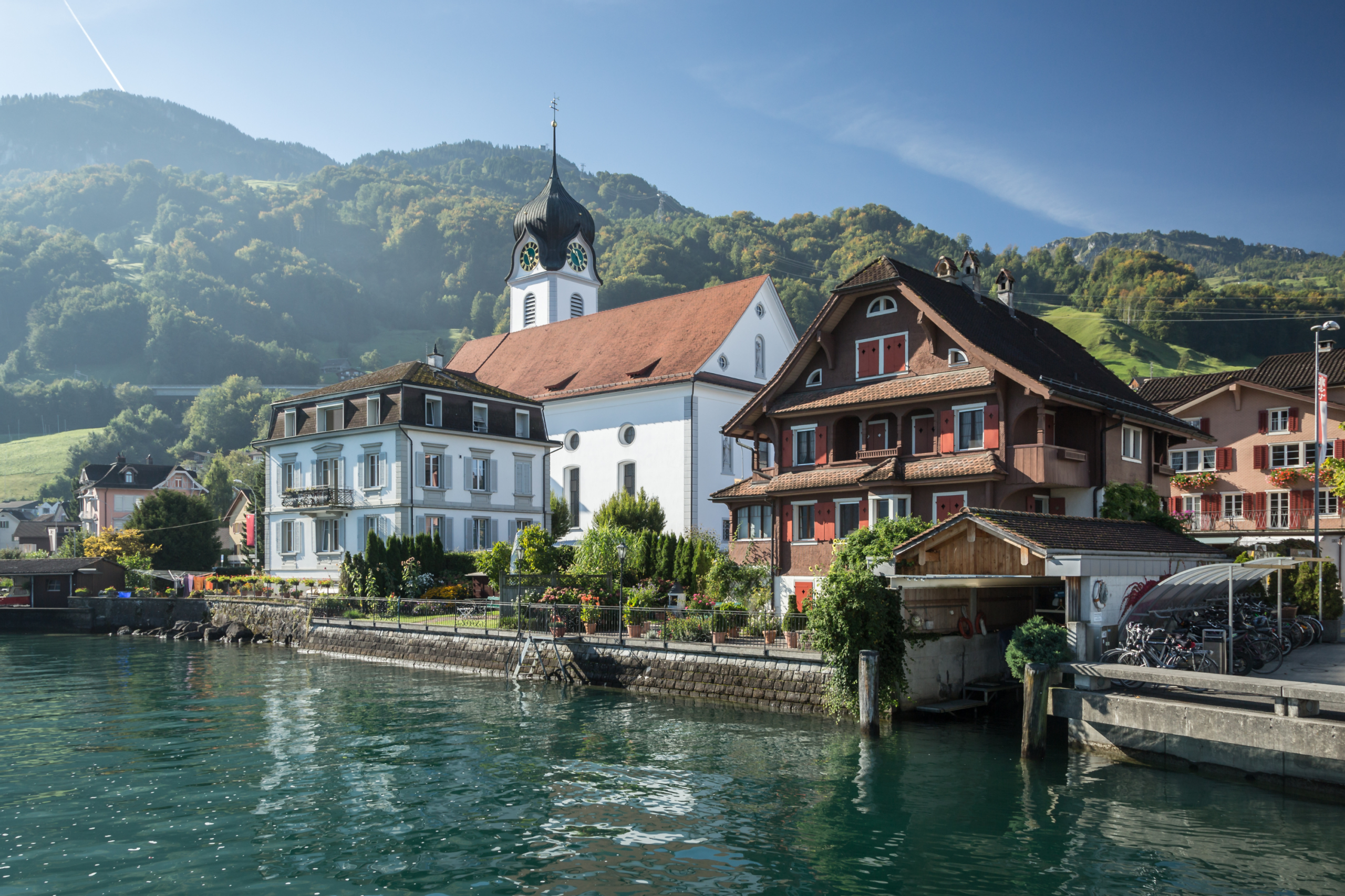 house in Switzerland on a lake. photo for blog post: UK rental yields by city